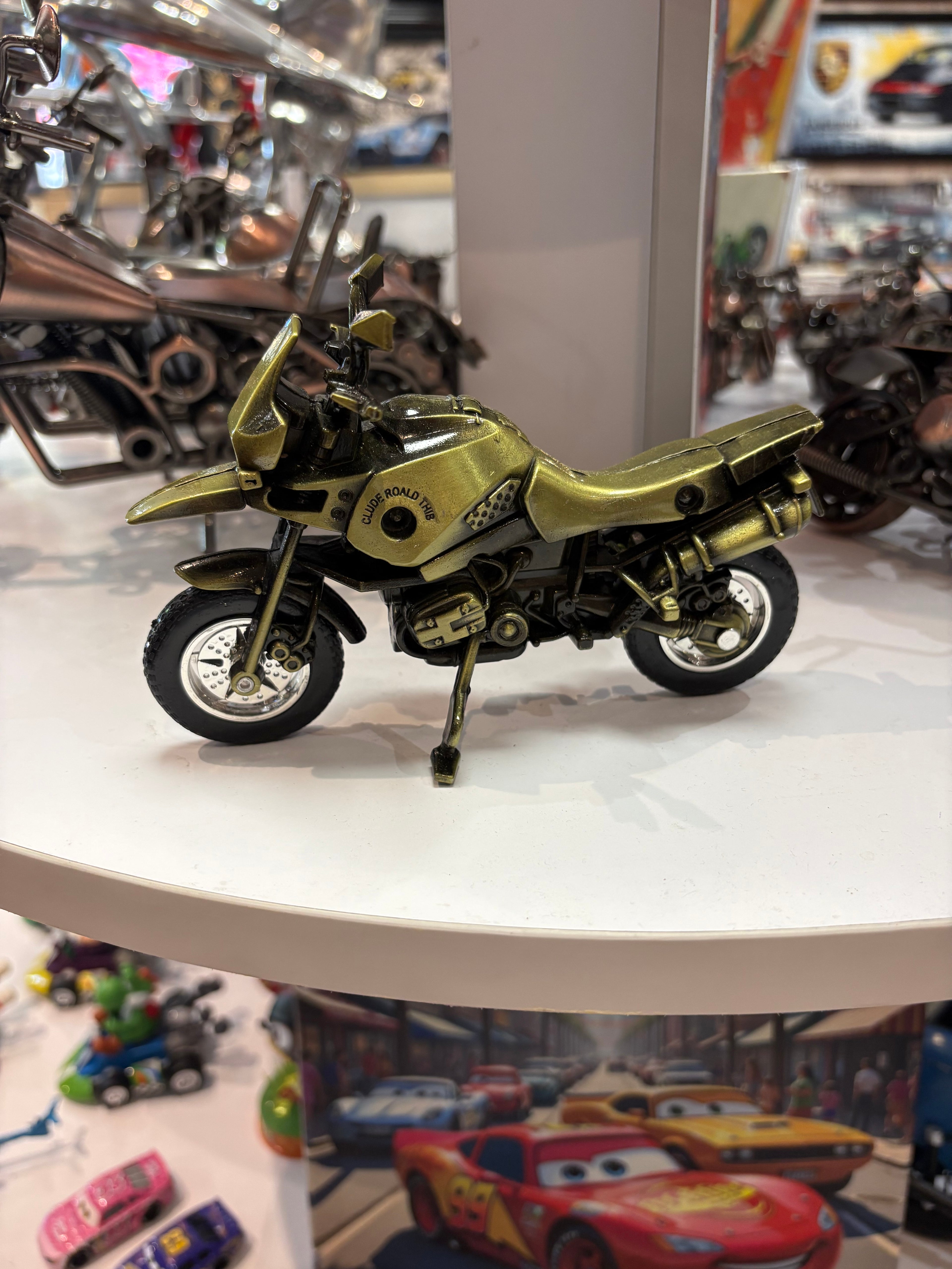 Moto Artisanale – 15 cm VERT