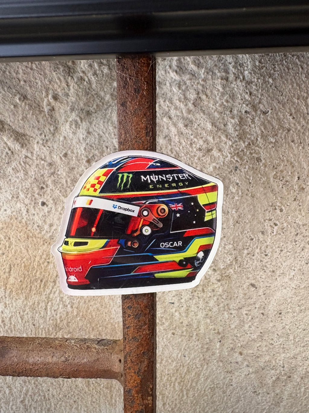 MAGNET CASQUE OSCAR PIASTRI 6 CM